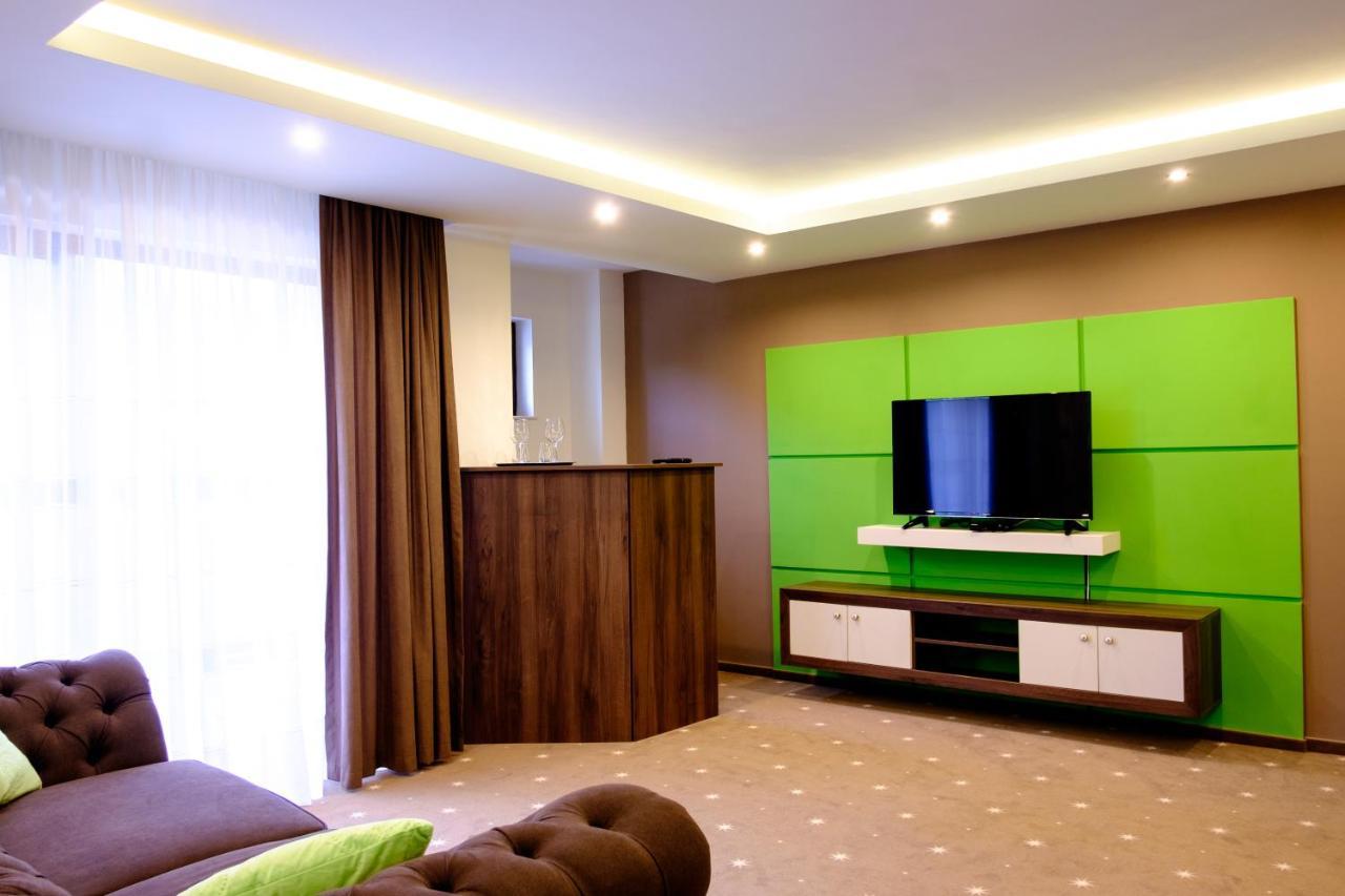 Hotel Poezia Luna Luaran gambar
