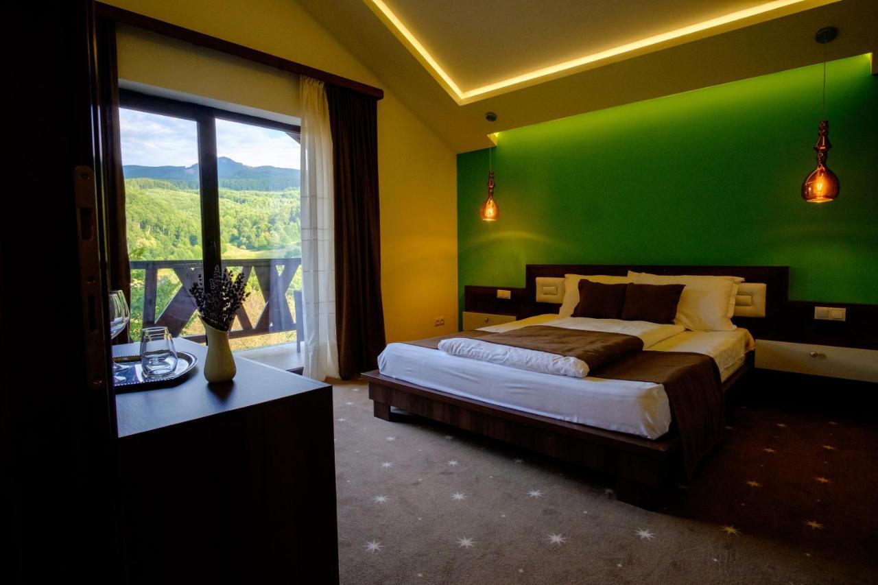 Hotel Poezia Luna Luaran gambar