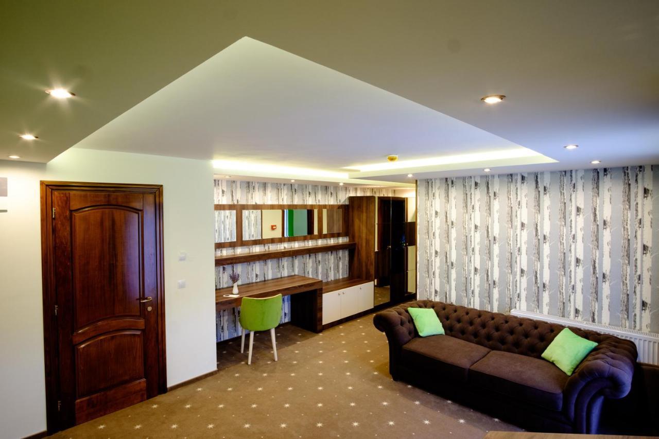 Hotel Poezia Luna Luaran gambar