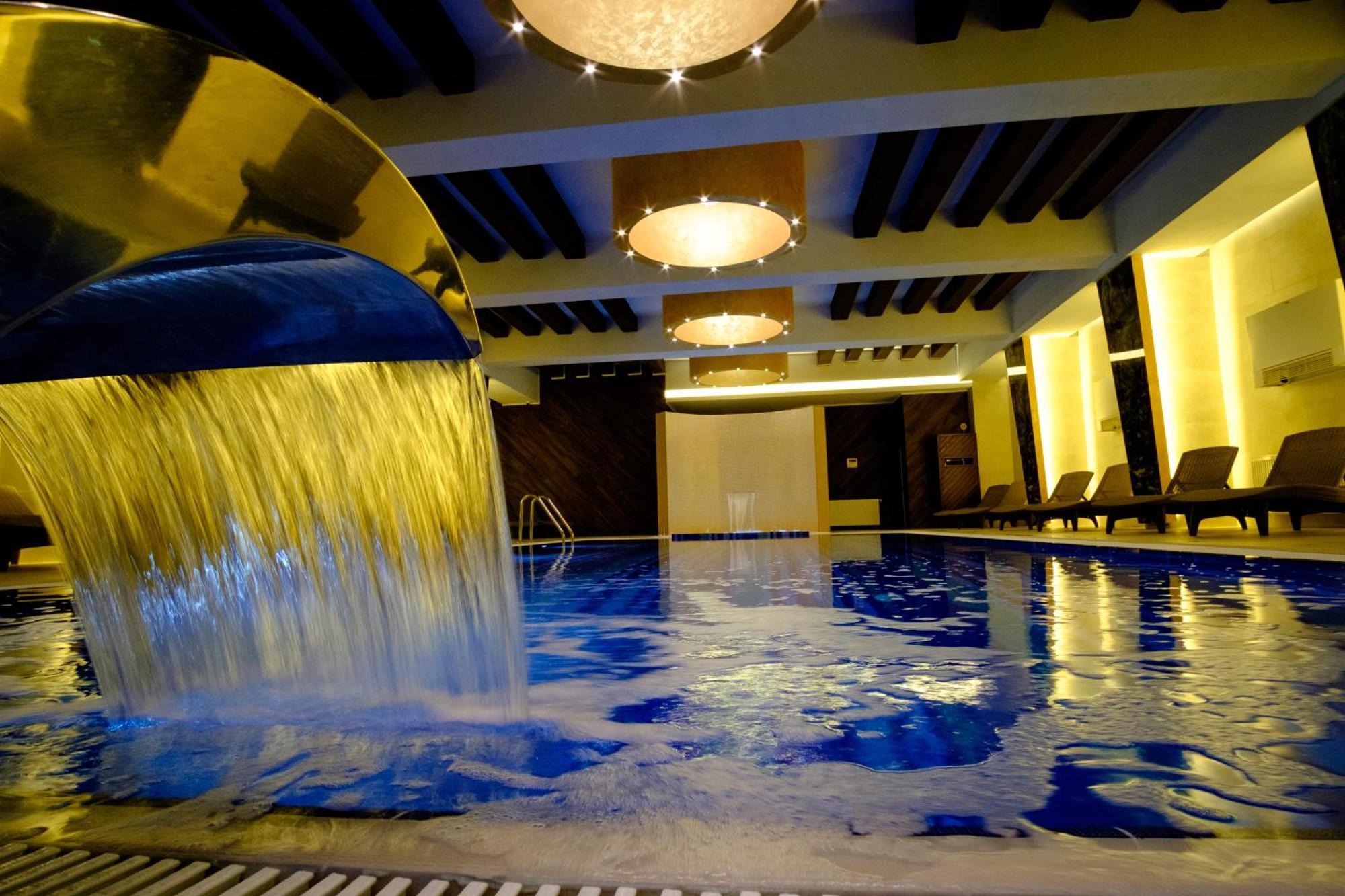 Hotel Poezia Luna Luaran gambar
