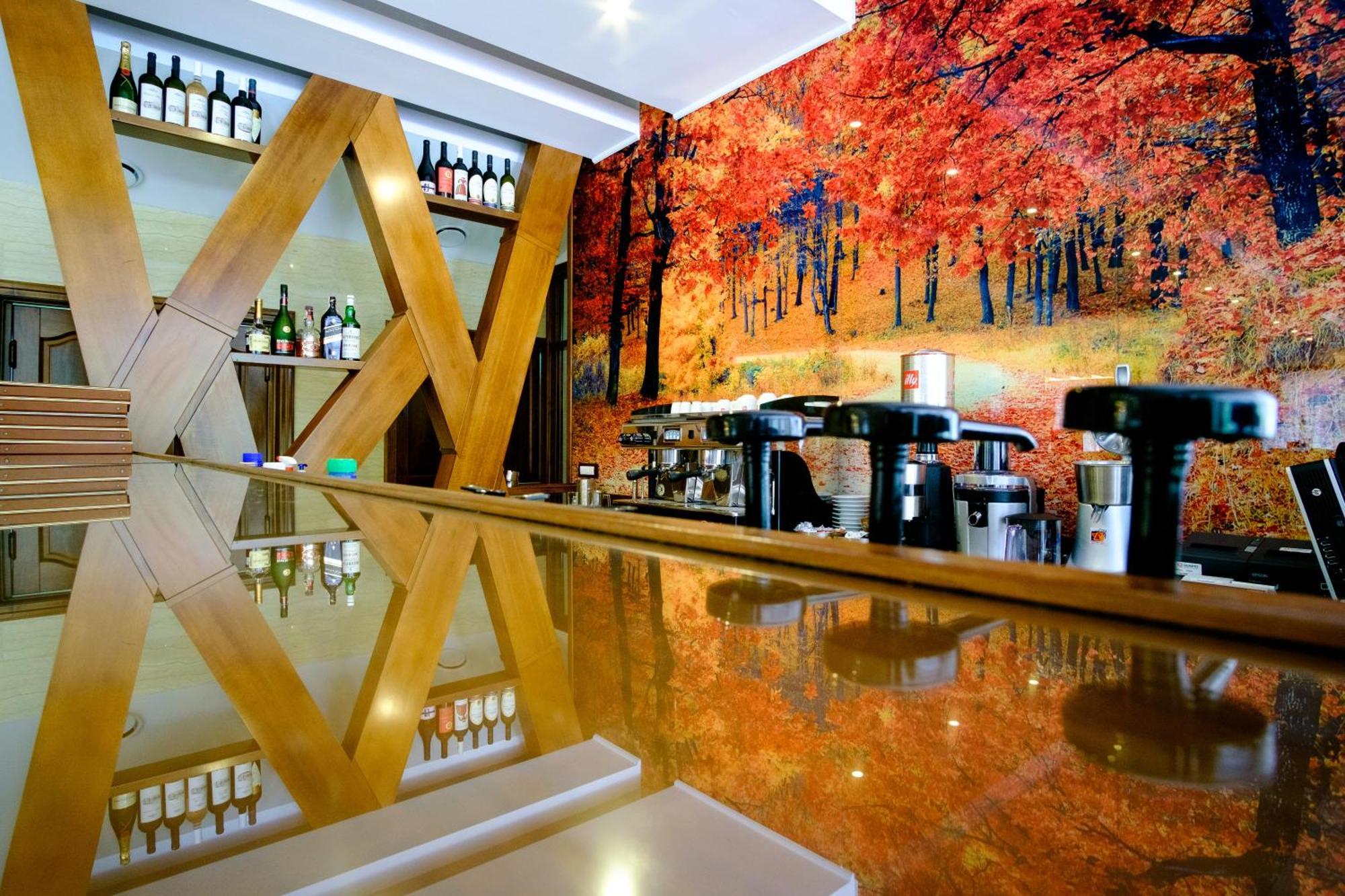 Hotel Poezia Luna Luaran gambar